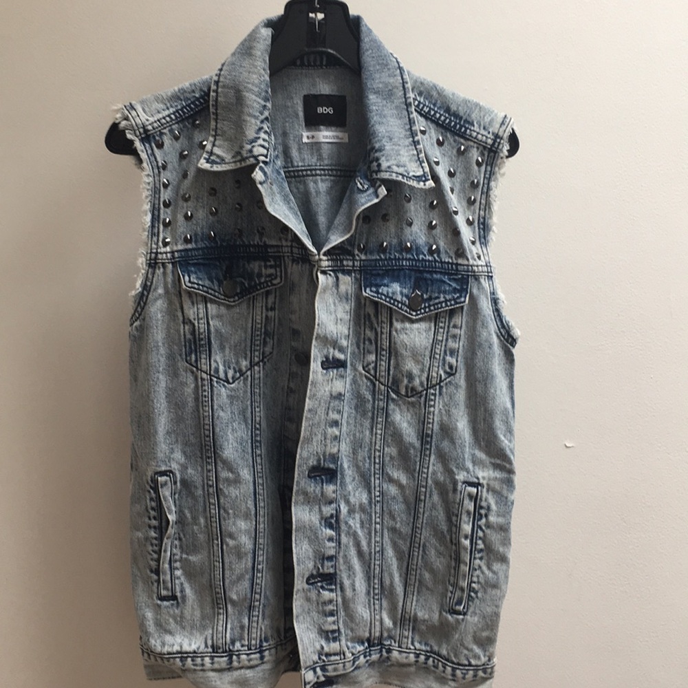Urban Outfitters BDG Light Denim Oversized Boyfriend Trucker Vest w/ studs